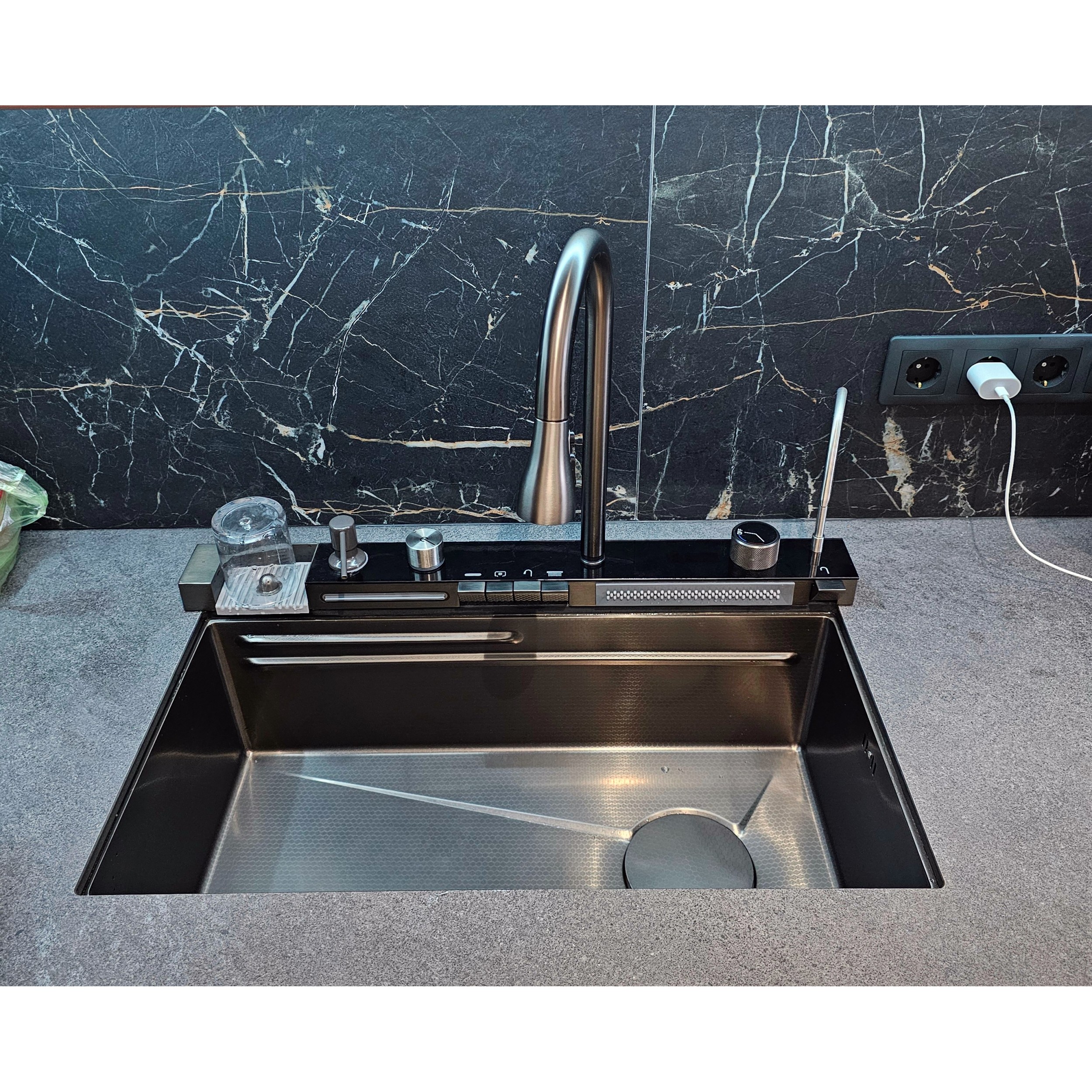 Chiuvetă de bucătărie iSink P31 Anthracite (1305891) Chiuvetă de bucătărie iSink P31 Anthracite (1305891)